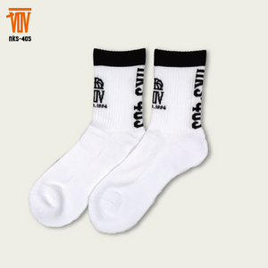 LOGO MIDDLE SOCKS 02（3 Colors）